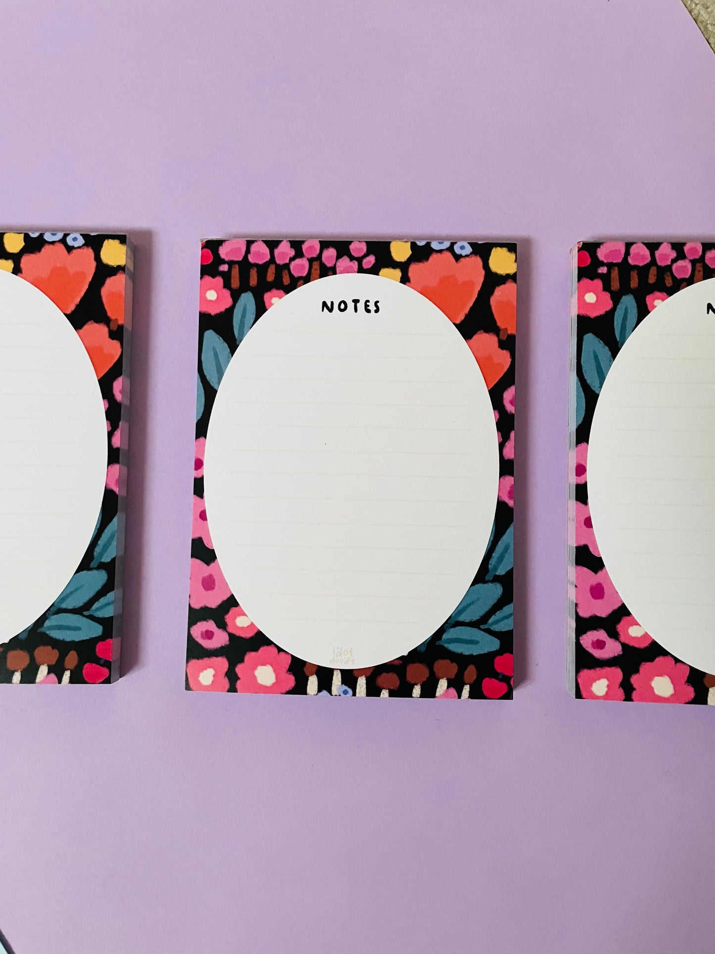 "Notes" Notepad